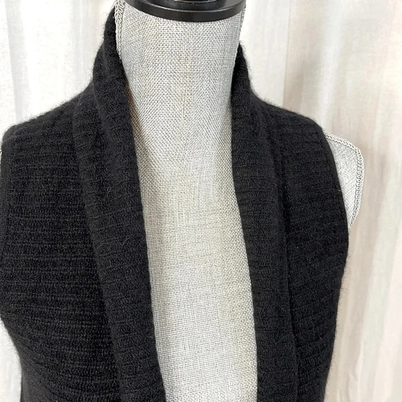 CHARTER CLUB NWOT 100% Cashmere Sleeveless Open Cardigan, Size XS - Picture 2 of 8